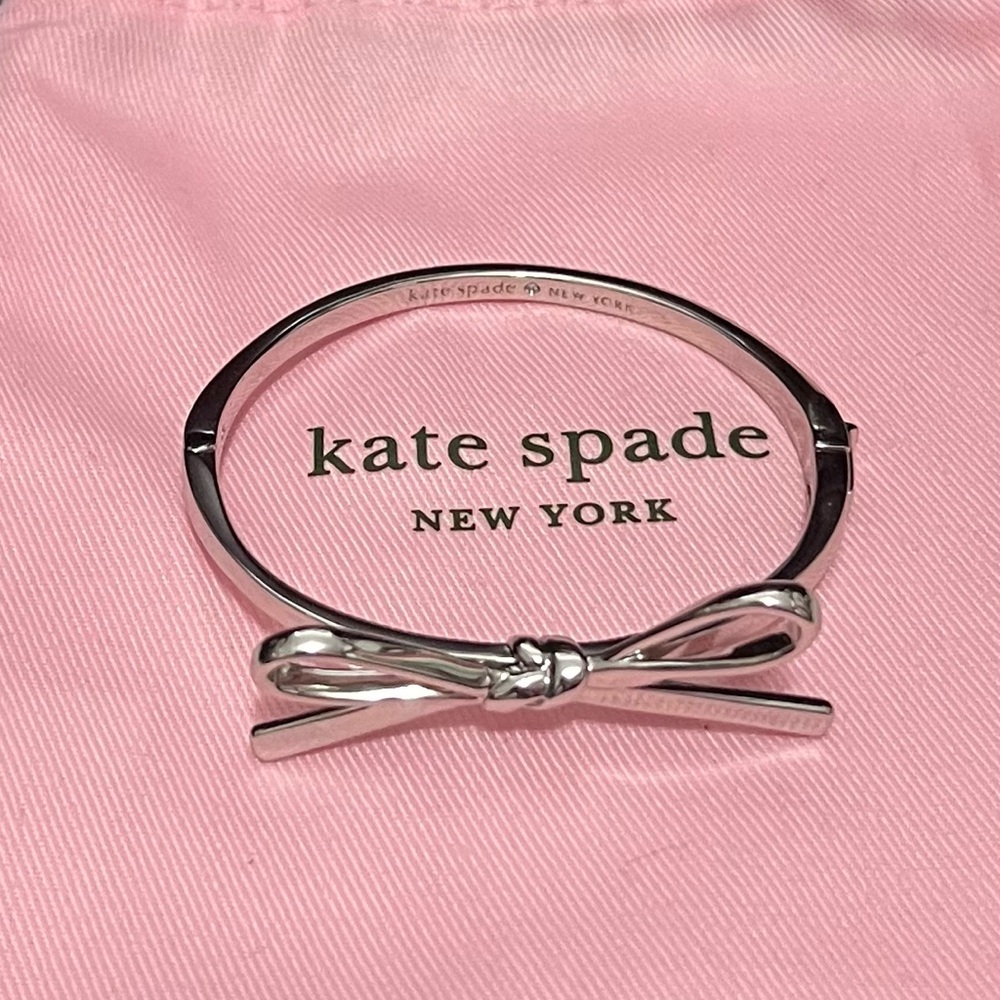 kate spade silver bow hinged bangle - silver-tone